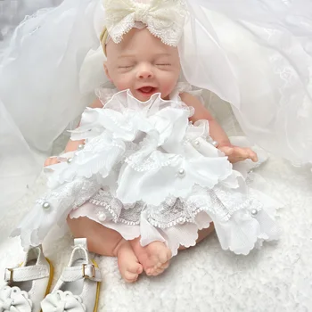 10 אינץ תינוק קטן מלא מוצק רך סיליקון בובות התינוק נולד מחדש צבוע בעבודת יד תינוק עם בובות שמלה יפה עבור הילדים.